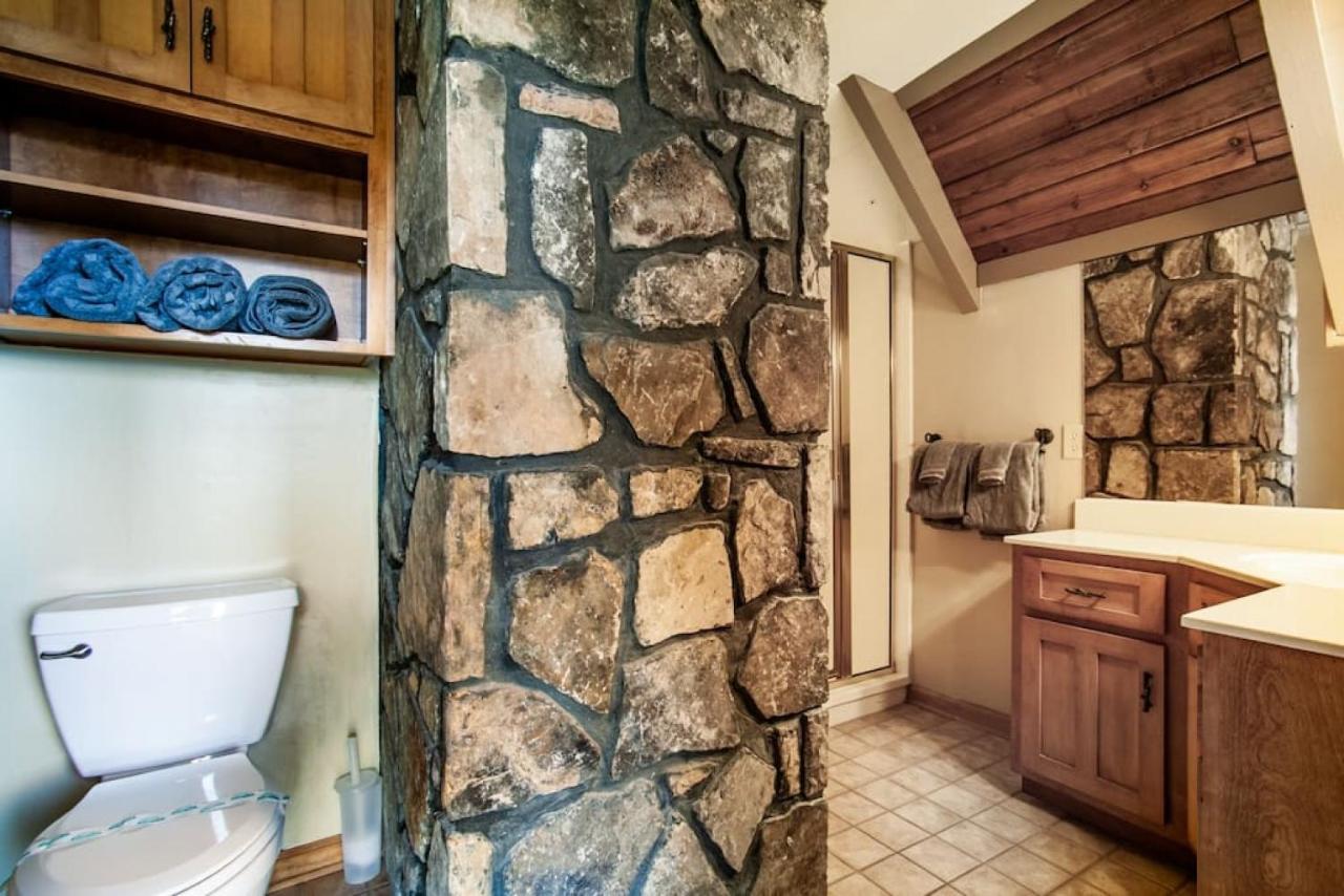 Bear View Chalet With Hot Tub And Near Ober ガトリンバーグ エクステリア 写真