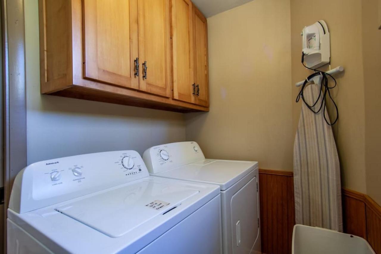 Bear View Chalet With Hot Tub And Near Ober ガトリンバーグ エクステリア 写真
