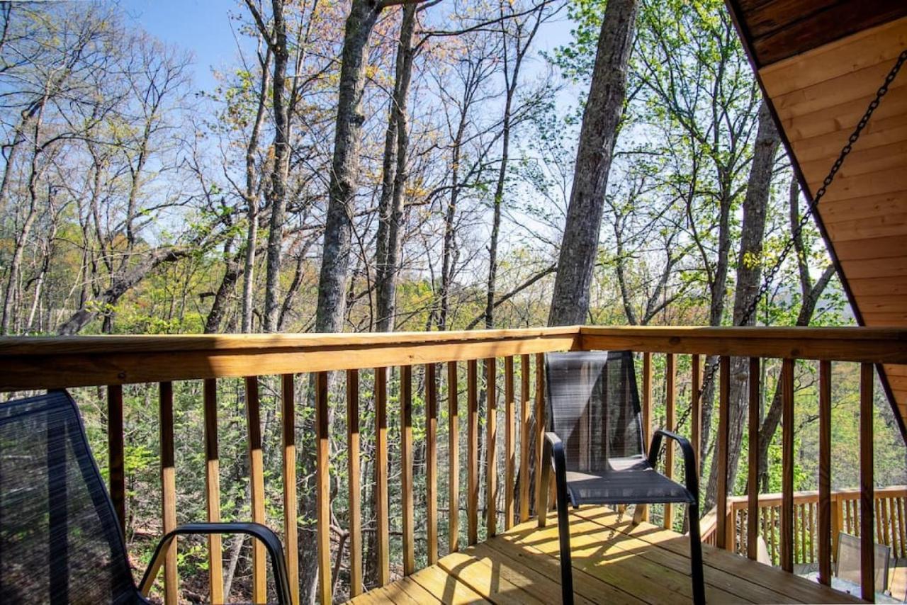 Bear View Chalet With Hot Tub And Near Ober ガトリンバーグ エクステリア 写真